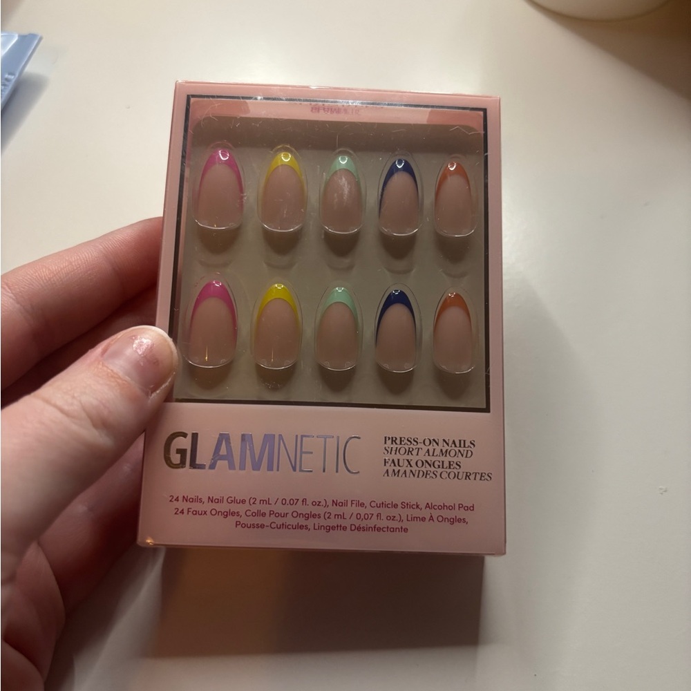 Glamnetic Press-On Nails- Sprinkles